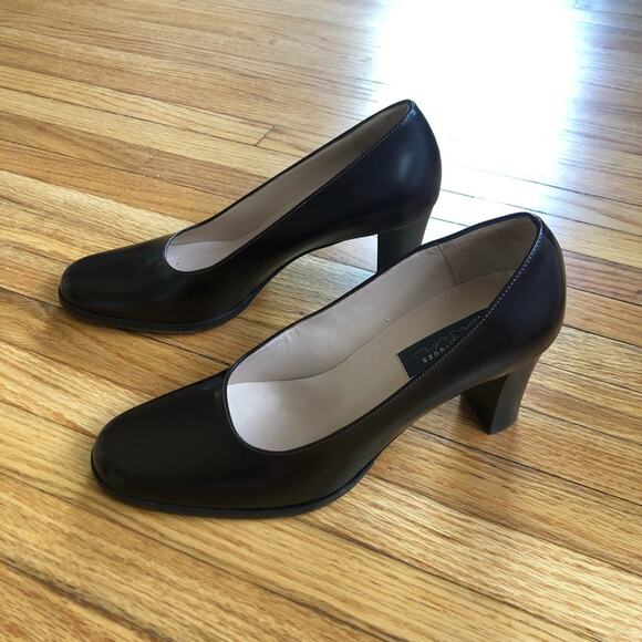 Classiques Entier Pump Candy Antique Brown 7.5 EUC - Picture 3 of 12